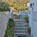 Bay *